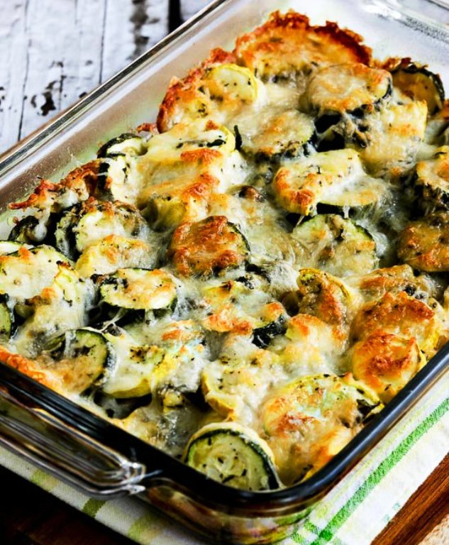 Easy zucchini cheese bake