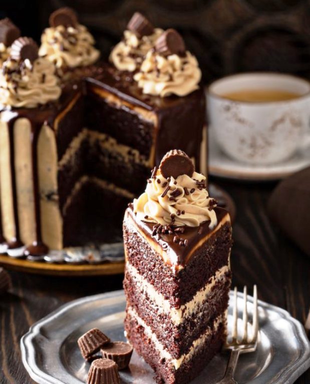 Chocolate-and-peanut-butter-dream-cake
