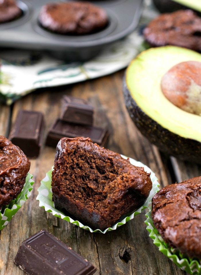 Chocolate-avocado-brownie-muffin-bites