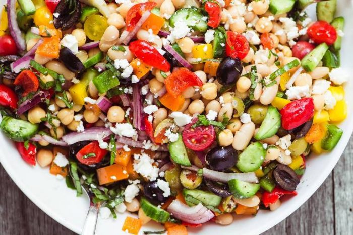 Mediterranean-bean-salad-recipe