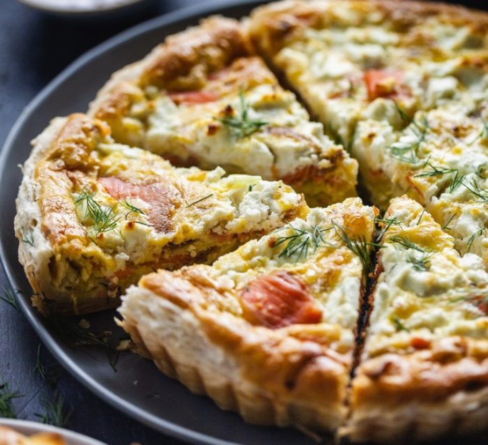 Puff-pastry-smoked-salmon-quiche-with-goat-cheese