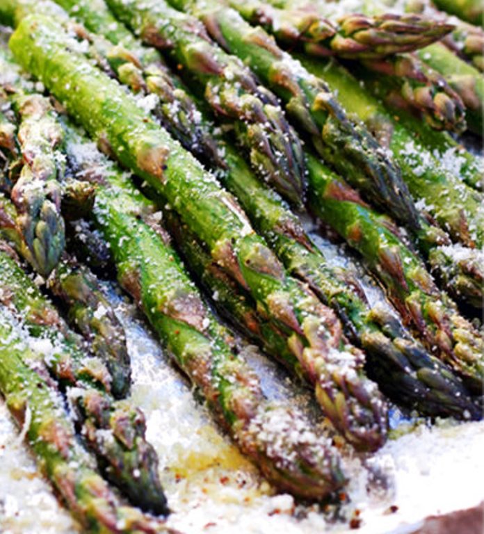 Grilled-parmesan-asparagus