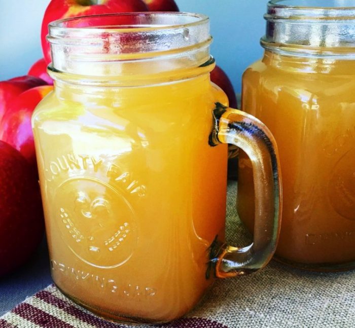 Homemade-hot-apple-cider