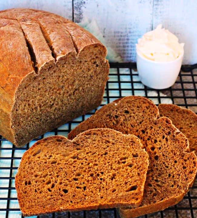 Molasses-oatmeal-bread