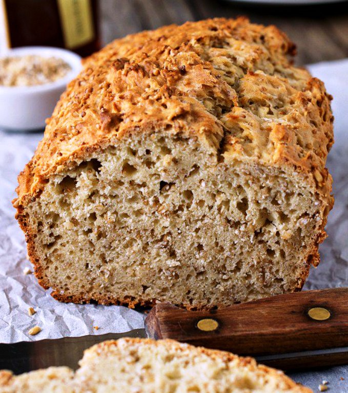 Steel-cut-oatmeal-honey-bread