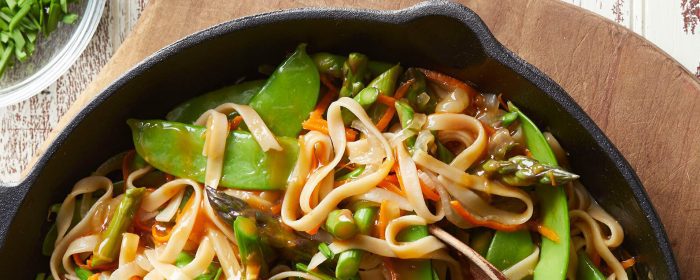 Stir-fried-noodles-veggies