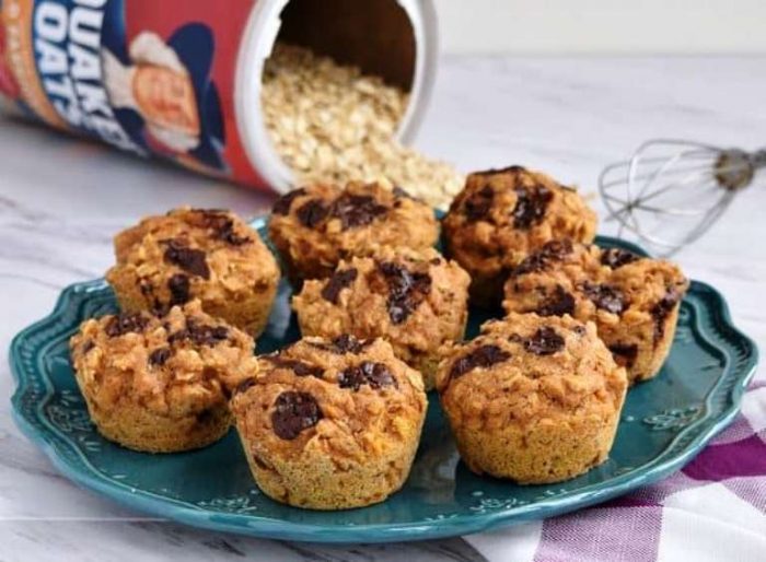 Healthy-sweet-potato-oatmeal-muffins