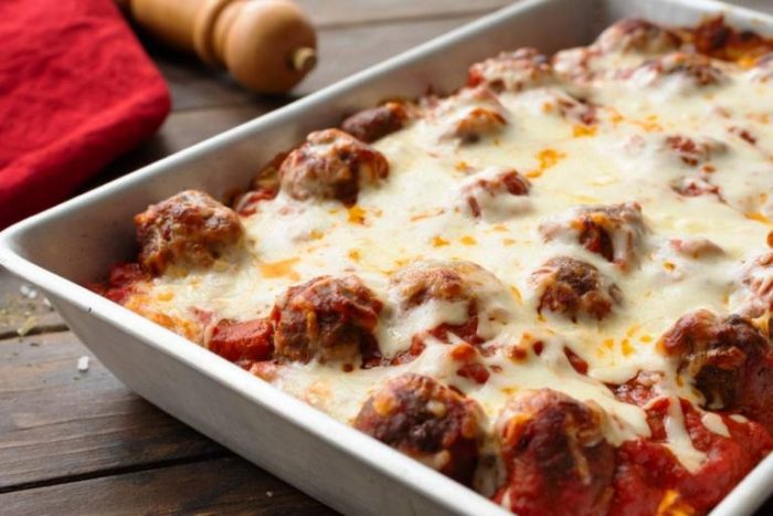 Meatball-sub-casserole