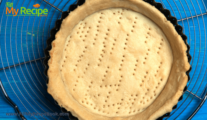 a base of pie crust for the quiche, Quick Fajita Veggie Quiche recipe idea. Fajita vegetables of bell peppers and onion makes a versatile easy meatless quiche for vegetarians