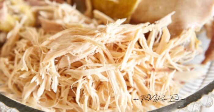 The chicken been shredded or cut into cubes for this easy and quick 15 minute dinner family meal. Great for Mondays to use left over chicken and veggies. The best chicken a la king and rice recipe for busy moms, for weeknight food. 
Depending on your choice use a tin of mushrooms soup with its sauce, or cut and sauté the button mushrooms.