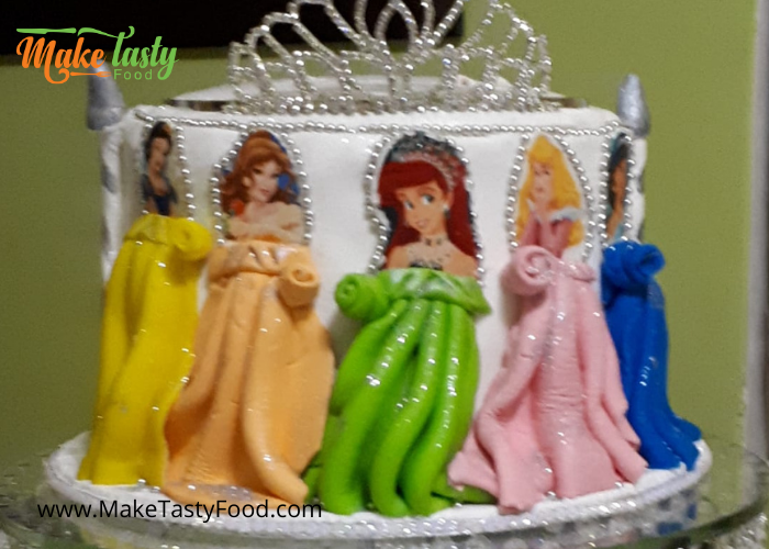 A Girls Princesses Birthday Cake