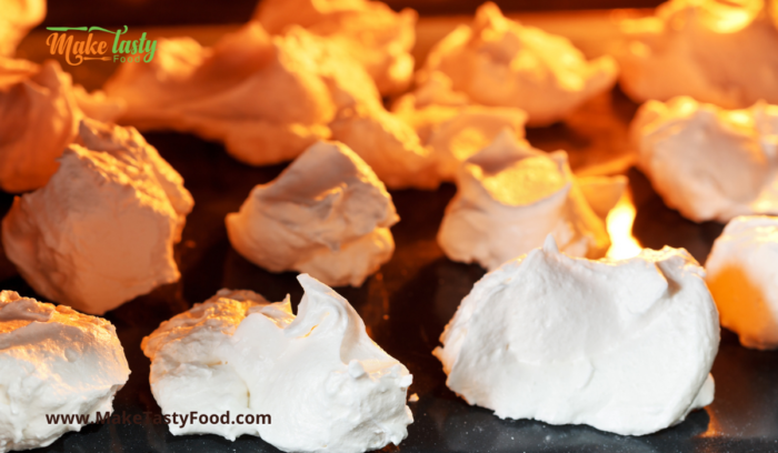 meringues baking 