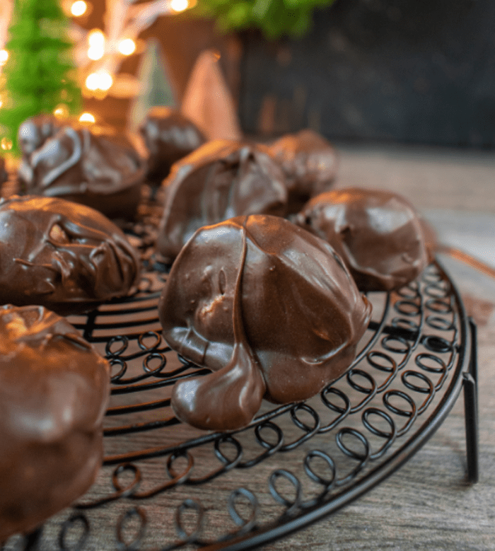 Chocolate and Peanut Butter Balls