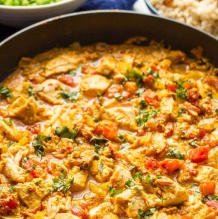 Quick Vetkoek Curry Chicken Filling