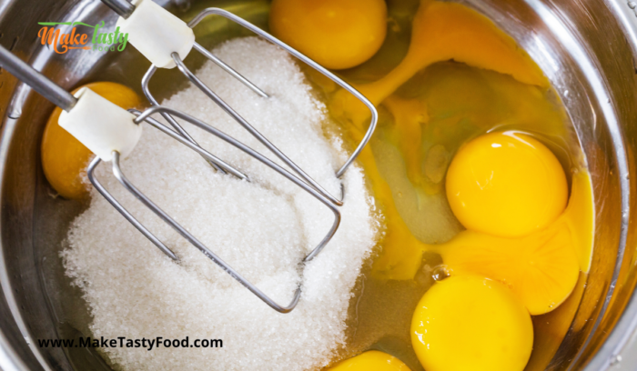 eggs and sugar mix