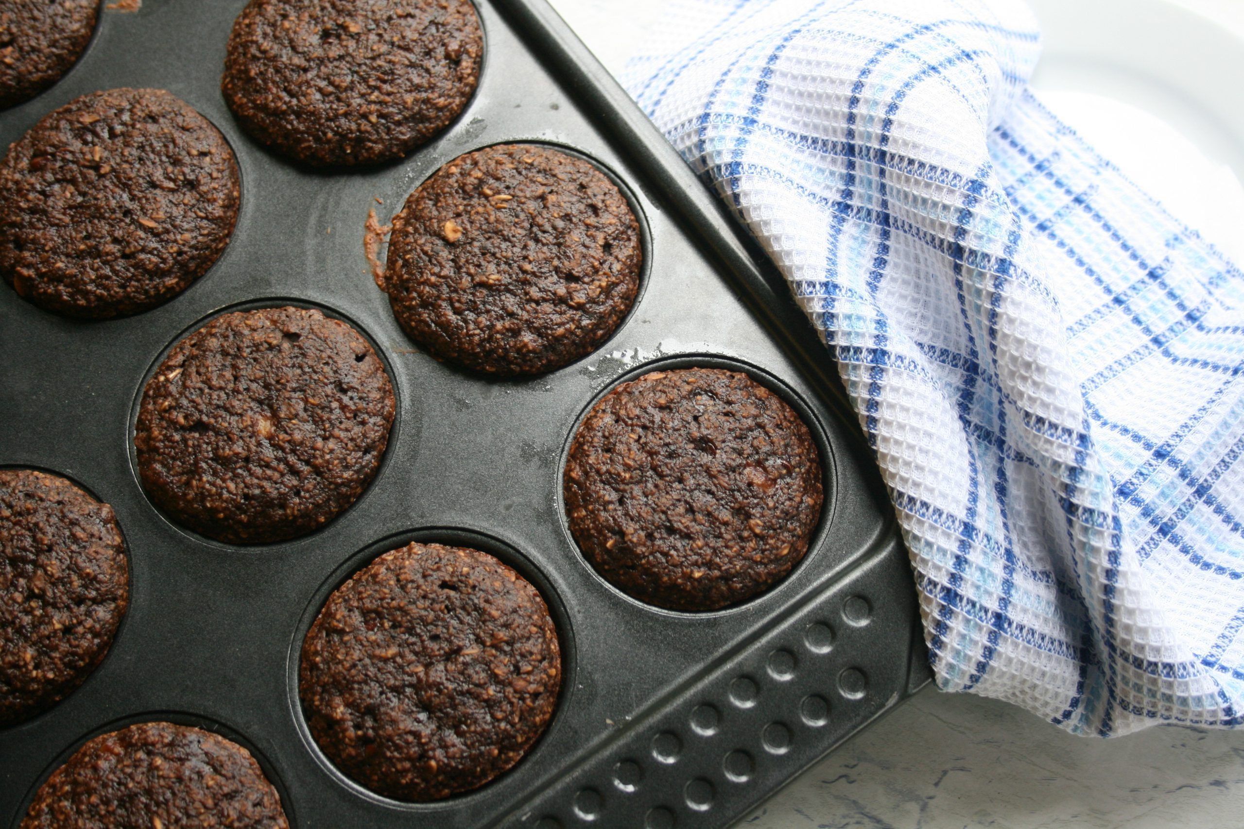 oat and honey chocolate muffins