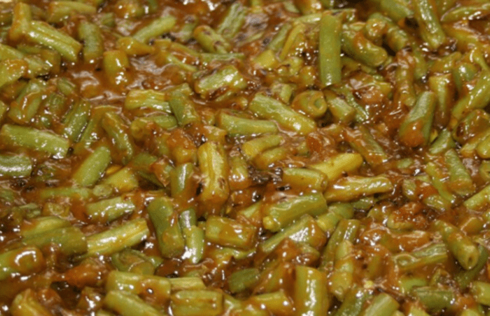 Mustard Curry Green Beans Salad recipe. A cold side dish or pickled salad, easily bottled for storage and served with braai or main meals.