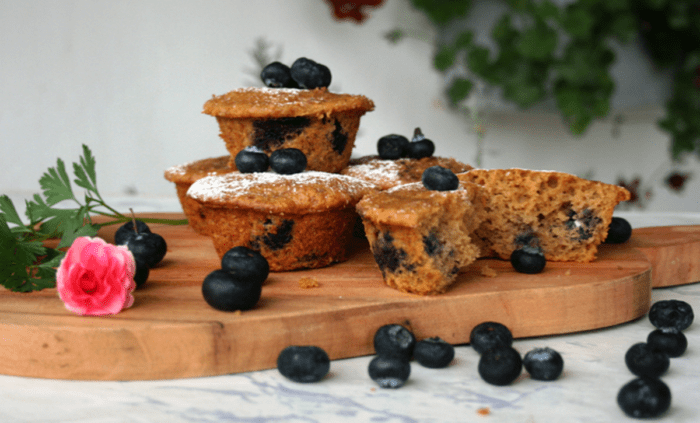 Tasty-banana-blueberry-muffins