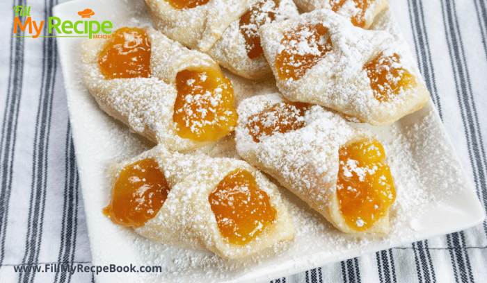 Polish Kolaczki Cookies Recipe. An easy authentic dessert or snack, dough made with cream cheese and butter, filled with apricot jam.
