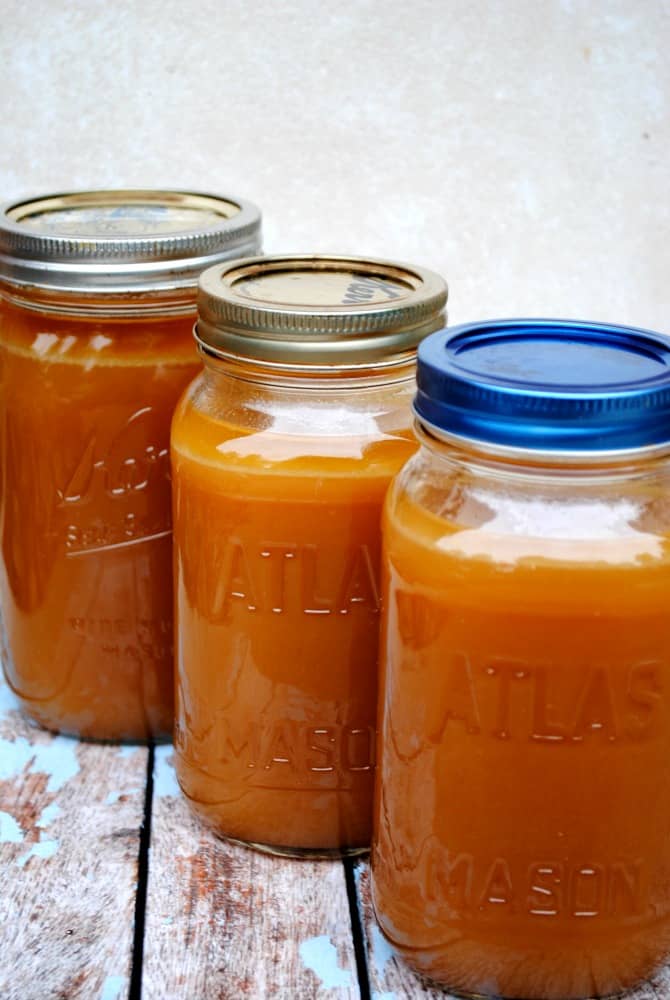 Homemade beef stock