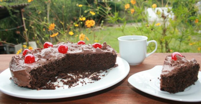 7 Min. Chocolate Cake made in a microwave oven. Its a favorite cake recipe when unexpected visitors arrive for tea. light and iced with chocolate butter icing