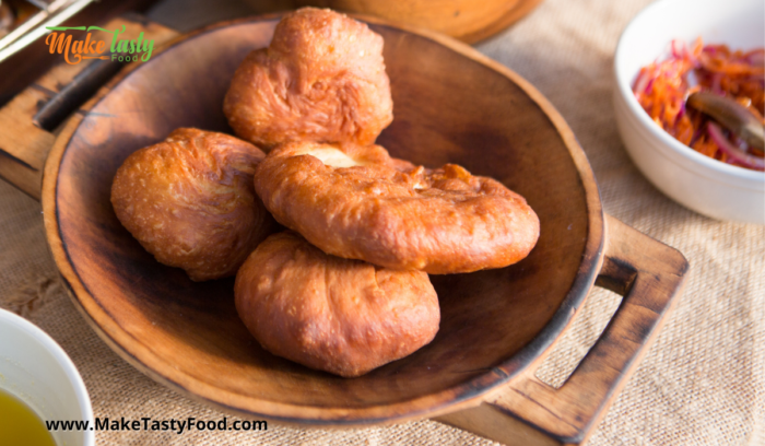 Recipes for Vetkoek and different Fillings to insert in them. popular south african food