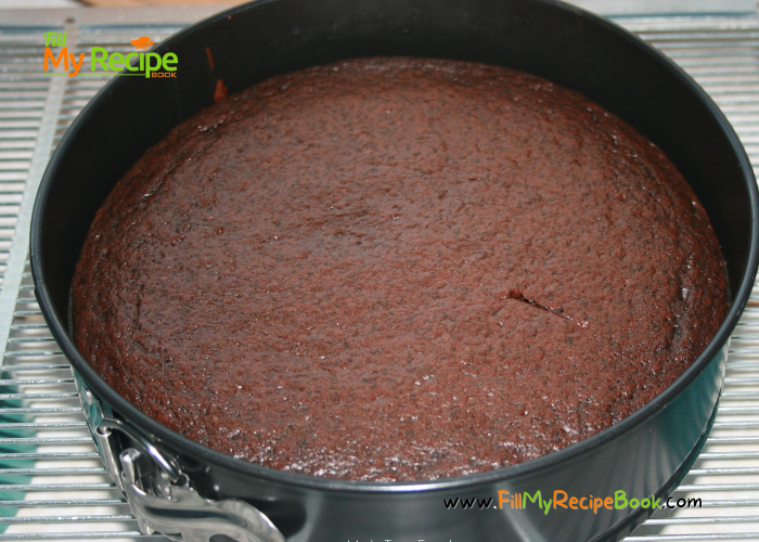 7 Minute Chocolate Cake Recipe is a microwave cake cook. An all in one bake in a 2 lt. container. Quick and easy bake for a dessert.