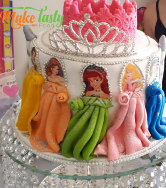 A Girls Princesses Birthday Cake