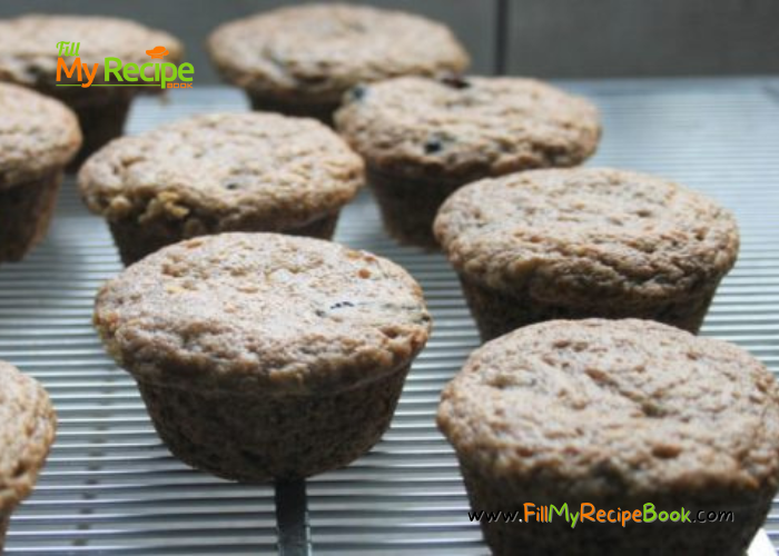 Breakfast Banana Muffins Recipe idea. Baked with ripe mashed banana for a easy healthy brunch or tea snack, full of protein and fiber.