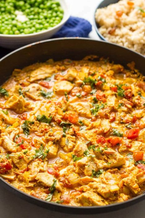 Vetkoek Curry Chicken Filling recipe. A simple South African favorite, and easy curry shredded chicken with curry spices for a meal.