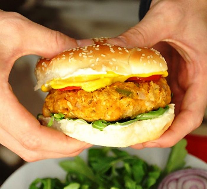 Sweet-potato-chickpea-burgers