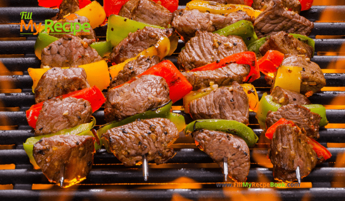 Marinated Grilled Beef and Peppers Sosaties recipe on a braai or barbecue. Kebabs, sosaties they all the same, beef, bell peppers and onion.
