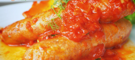 vetkoek-boerewors-and-tomato-onion-sauce-12-700x408