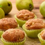 Homemade Pear n Cinnamon Muffins recipe idea. Easy healthy muffins for breakfast or school lunches, oven baked and kids will love them.