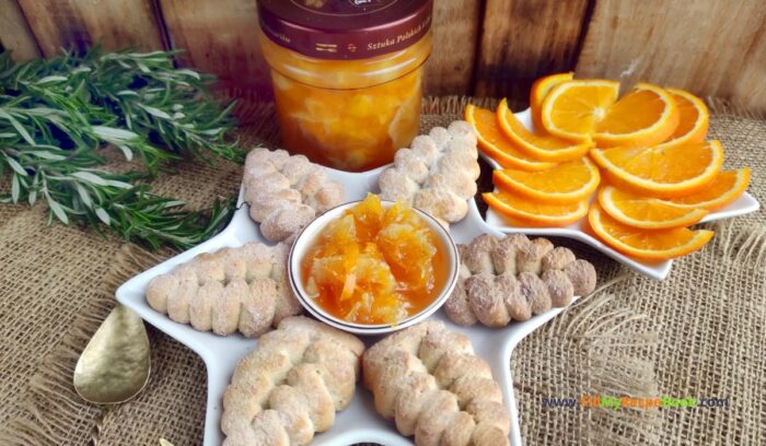 Easy Homemade Orange Marmalade recipe idea. This orange marmalade has a touch of lemon and rosemary, add in many recipes, or on toast.