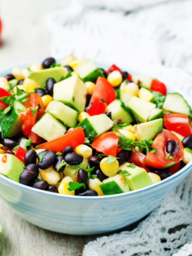 22 Healthy Cold Christmas Summer Salads Recipes ideas. Easy make ahead for holiday lunch and Xmas day dinner, best simple side dishes.
