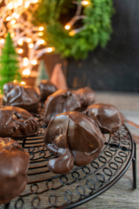 24 Easy Valentines Snacks Recipes. Simple enough for kids to make and healthy choices for savory or sweet heart shaped eats for tea time.