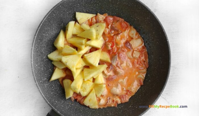 Easy Hawaiian Chicken Recipe with tangy sauce idea. Simple pan cooked savory meal with pineapple for a family holiday lunch, dinner anytime.