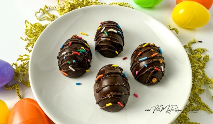 Homemade Chocolate Easter Eggs - Fill My Recipe Book