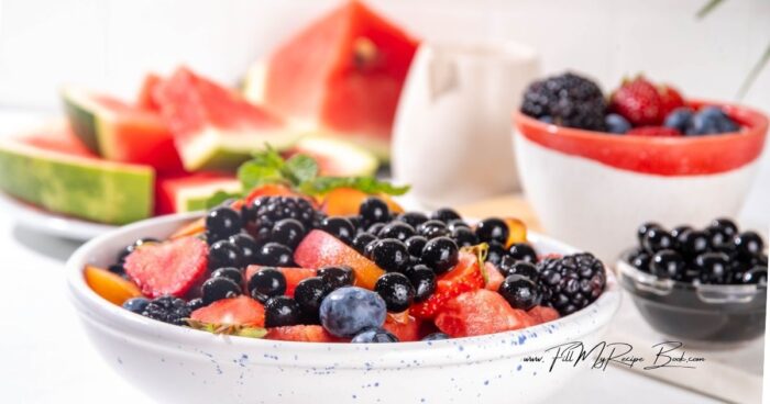 As a Side Dish
To be served as a side dish with heavy grilled meat dishes or pasta dishes.
It can be a light and colorful addition to a meal, offering bright colors and freshness.
Fruit salads that incorporate savory spices and elements will make them a more balanced side dish.
Also be served as a healthy refreshing side dish to a main course.