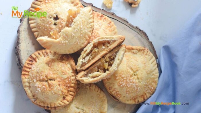Mini Homemade Apple Pies recipes. Have some apples needing to be used. Make this apple pie fillings, with puff pastry dough.
