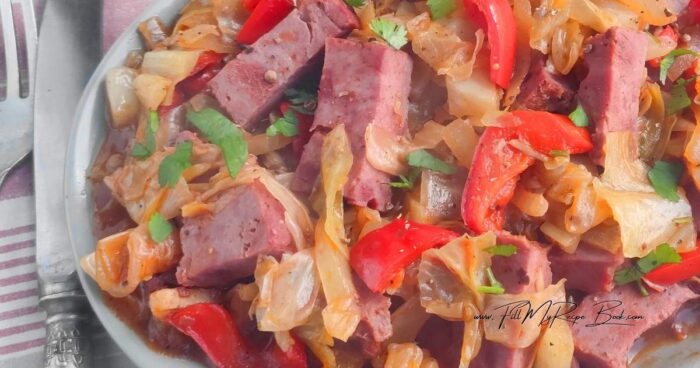 Canned corned beef saves hours while preserving that classic flavor, salty, rich, and spiced. When choosing a product, read the ingredients. Good canned corned beef should contain only beef, salt, and a few spices. If the label lists too many confusing additives or starches, avoid it. High-quality corned beef is firm, holds its shape, cuts easily with a knife, and is free of excess fat and vinegar