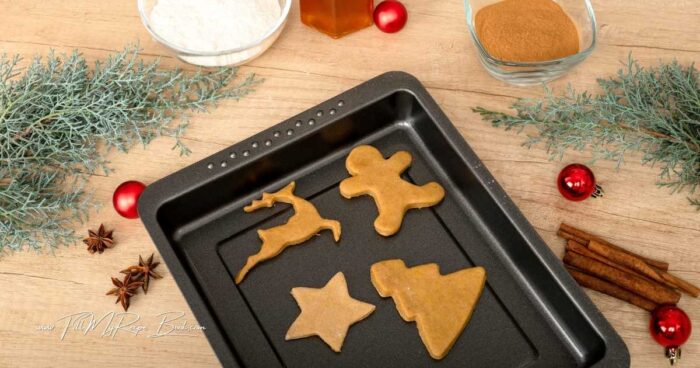 Allow the cookies to cool completely before decorating with icing.