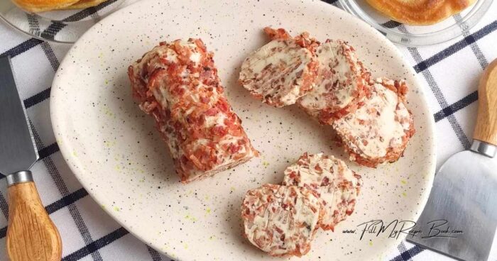 Spread it over warm pancakes or waffles, bread or toast. Melt it onto grilled meats or roasted vegetables, or use it to finish potatoes, corn, or eggs for an extra layer of flavor. Whether you’re cooking for family, entertaining guests, or simply treating yourself, this rich and savory bacon butter is a simple way to elevate comfort food with minimal effort.