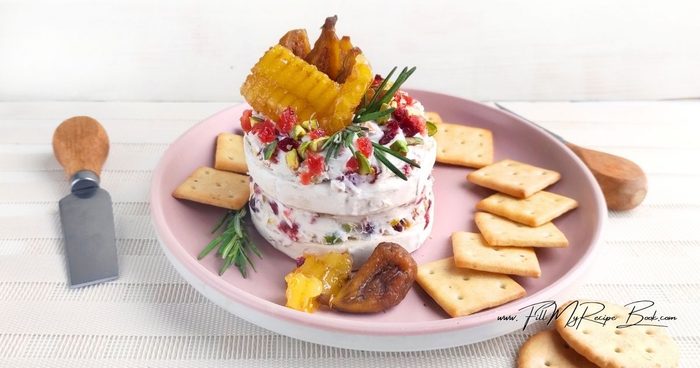 Brie Cranberry Appetizer Bites with creamy brie, cranberries, and pistachios. Perfect for holidays and entertaining.